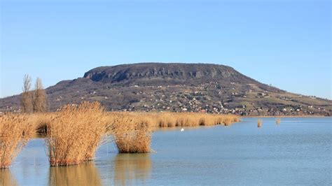 Badacsony tanúhegyek bazaltoszlopokkal