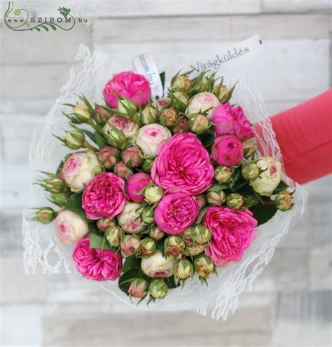 fekete selyem rózsák csokorban