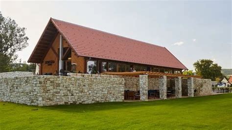 Dereszla Pincészet panorámája