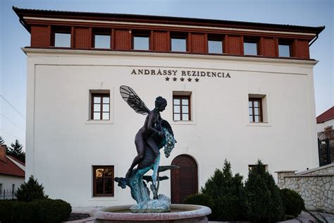Andrássy Kúria épülete Tarcalon, homlokzat