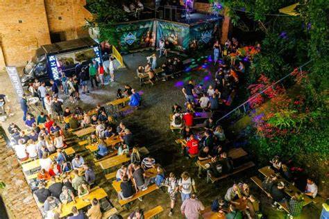 One Beer Feszt helyszín a Lechner pincékben