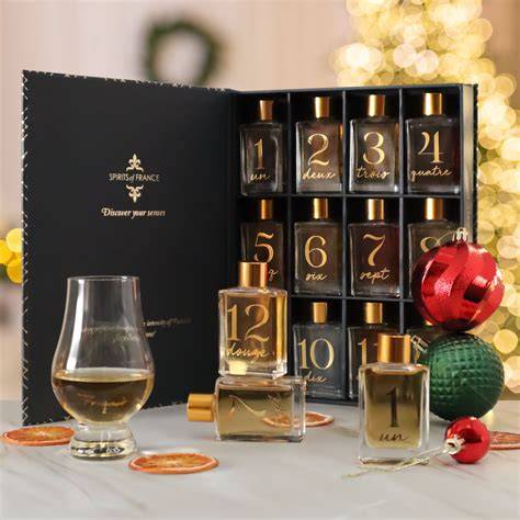 Whisky advent calendar packaging and tasting setup