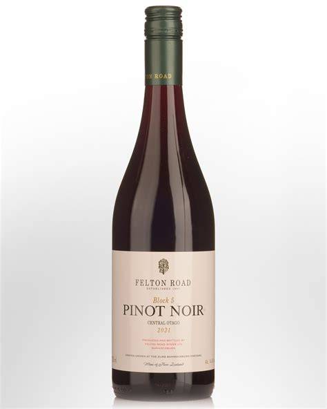 Pinot Noir vizualis jellemzoi Mozgsóban