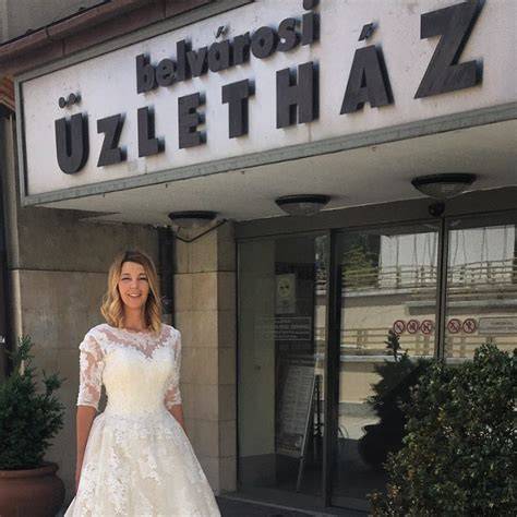 Veszprém belvárosi fesztiválközönség