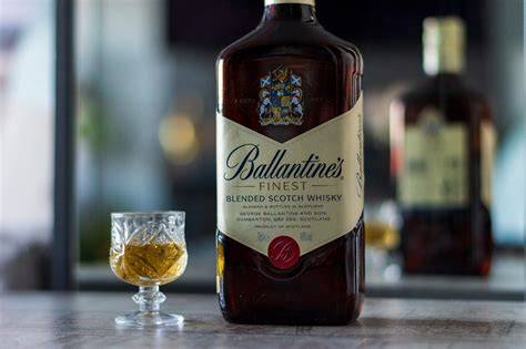 illusztráció a Ballantine’s különböző típusairól