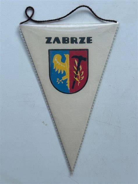 kóstoló egy régi tőkéből származó borral