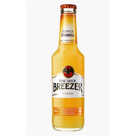Bacardi Breezer üveg és pohár