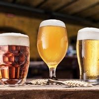 Sörös poharak tesztelése