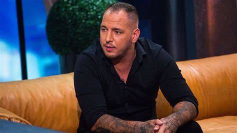 Curtis elvonó beszámolója vizuálisan is megjelenik