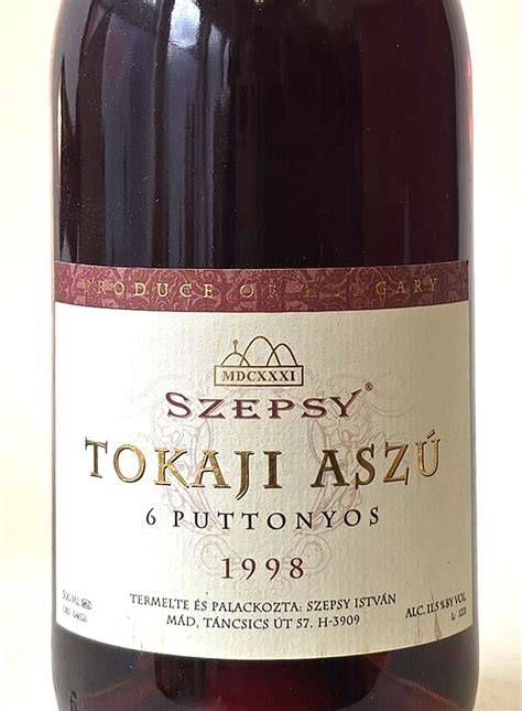 tokaji aszu muzeális 6 puttonyos címke