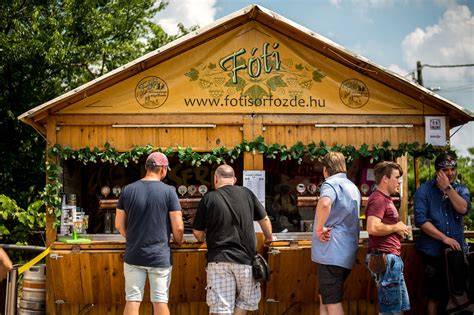 infografika a Fóti Kézműves Sörfőzde idővonaláról