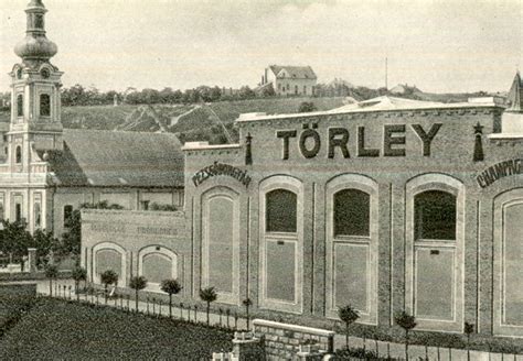 Törley József portréja és régi pezsgőgyár